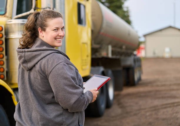 Truck Driver Jobs in Canada: Salary, Work Visa & Application Process Truck Driver Jobs in Canada: Salary, Work Visa & Application Process